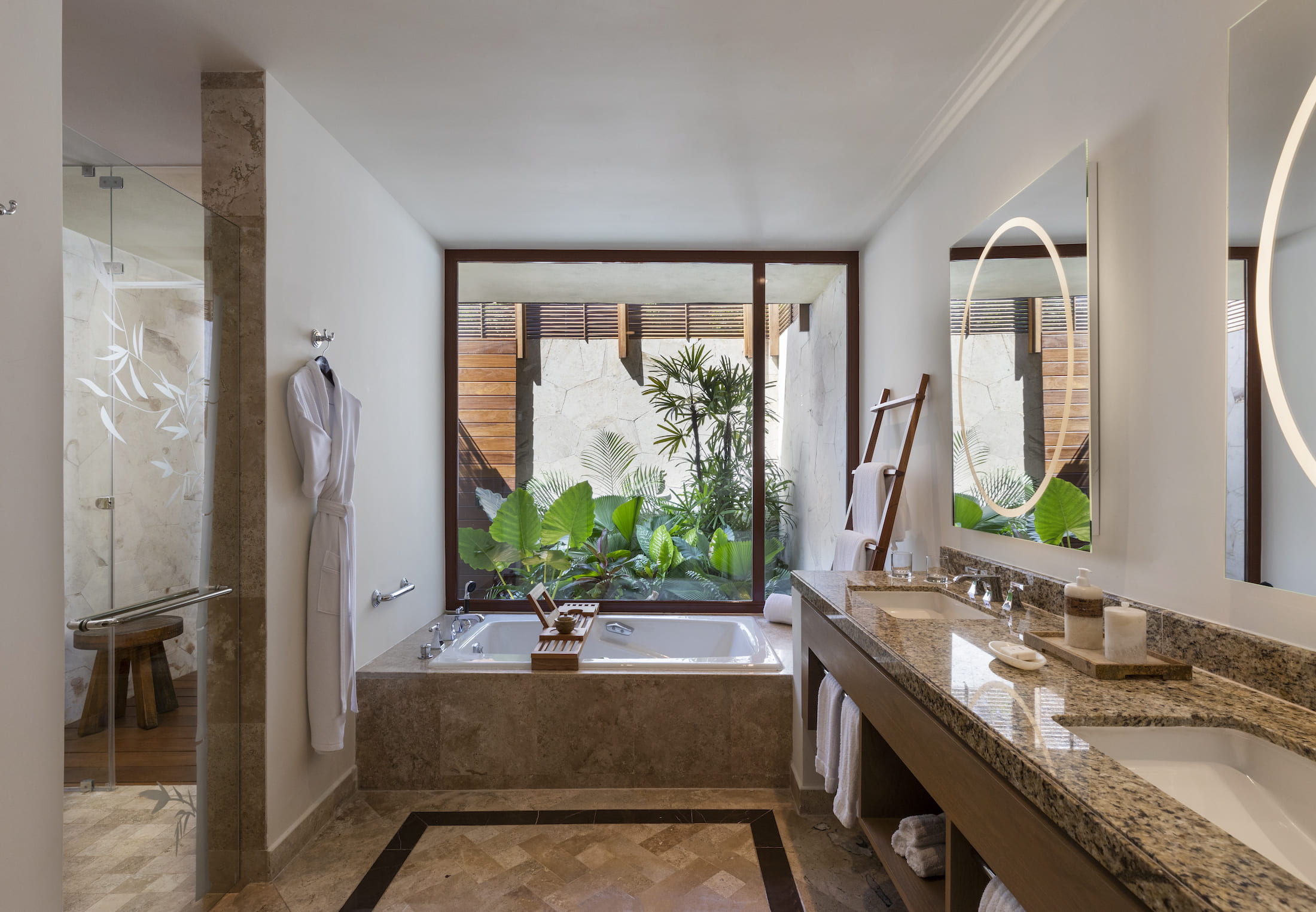 Fairmont Mayakoba's Coral Specialty Suite bathroom